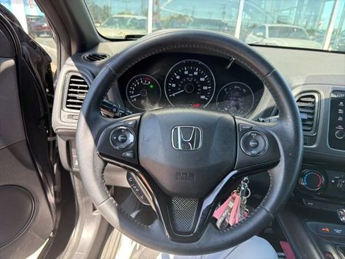 Used 2019 Honda HR-V Sport image 15