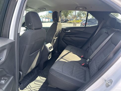 Used 2021 Chevrolet Equinox LT AWD/4WD image 31