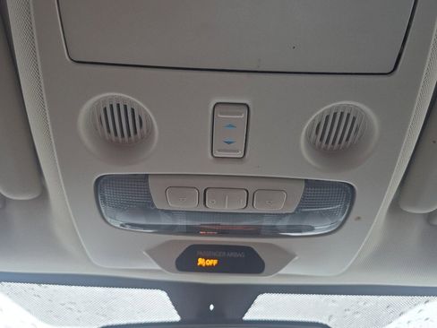 Used 2022 Ford EcoSport SE w/ SE Convenience Package image 19