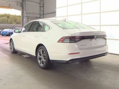 Used 2024 Honda Accord EX image 5