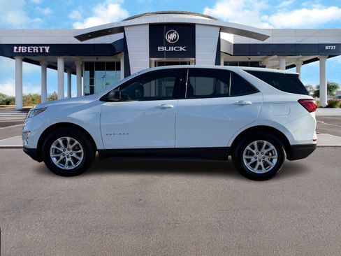 Used 2018 Chevrolet Equinox LS image 7