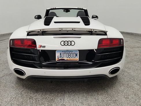 Used 2012 Audi R8 V10 AWD/4WD image 17