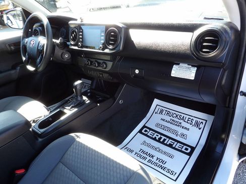 Used 2021 Toyota Tacoma SR RWD image 35