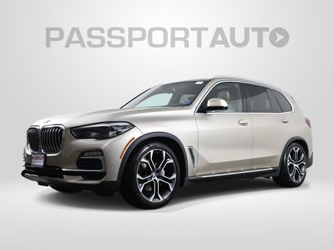 Used 2019 BMW X5 xDrive40i w/ Premium Package 2 AWD/4WD image 1