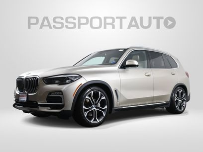 Used 2019 BMW X5 xDrive40i w/ Premium Package 2