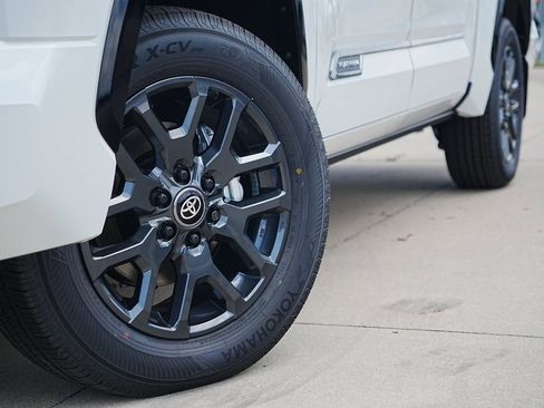 New 2026 Toyota Tundra Platinum AWD/4WD image 3