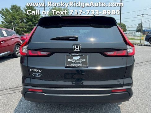 Used 2025 Honda CR-V LX image 6