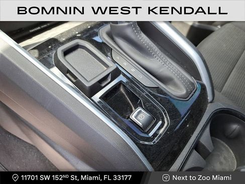 Used 2024 Chevrolet Colorado LT w/ LT Convenience Package image 29