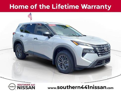 Certified 2025 Nissan Rogue S FWD image 1