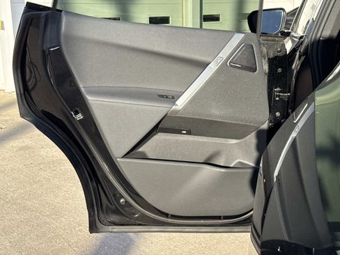 Certified 2025 BMW iX M60 image 13