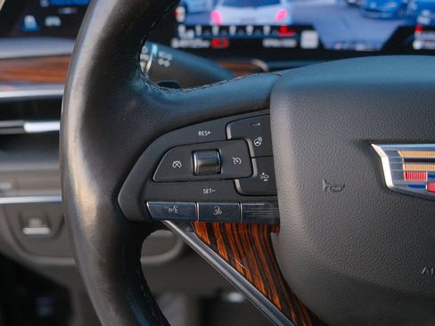 Used 2022 Cadillac Escalade ESV Luxury image 15