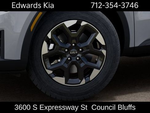 New 2026 Kia Sorento S FWD image 11