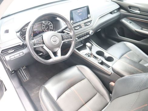 Used 2020 Nissan Altima 2.5 SR FWD image 20