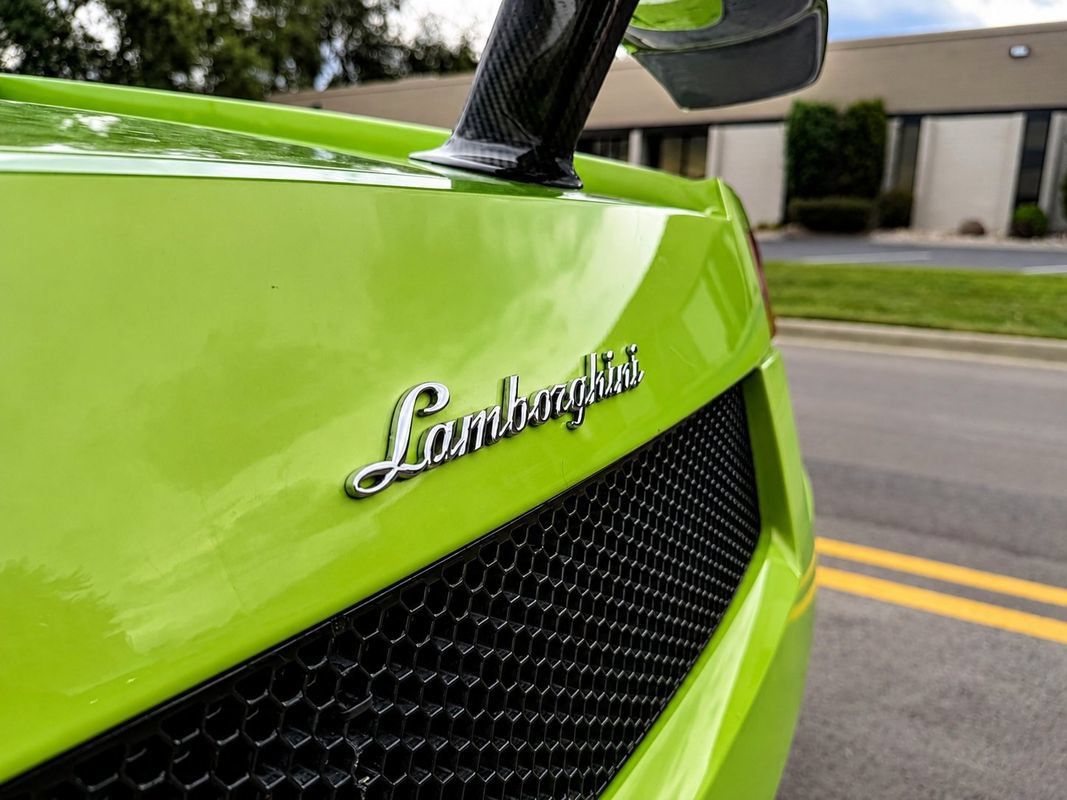 Used 2006 Lamborghini Gallardo AWD/4WD image 6