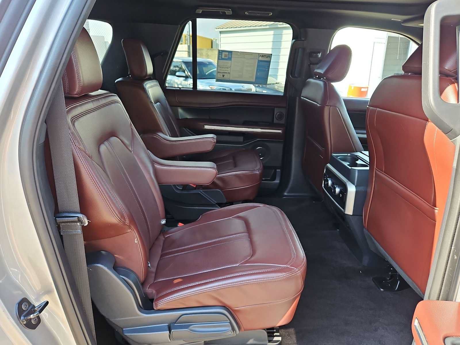 Used 2022 Ford Expedition Max Limited RWD image 21