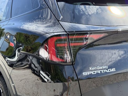 New 2026 Kia Sportage S AWD/4WD image 11