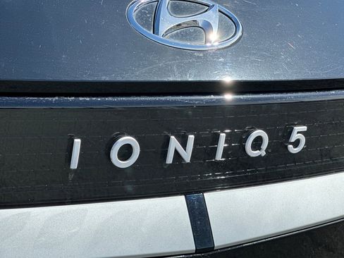 Used 2024 Hyundai Ioniq 5 SEL RWD image 26