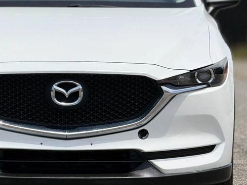 Used 2018 MAZDA CX-5 Sport FWD image 12