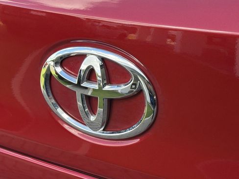 Used 2023 Toyota Corolla Cross LE FWD image 10