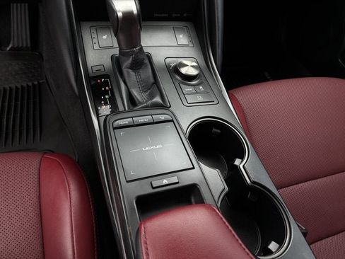 Used 2024 Lexus IS 350 F Sport RWD image 16