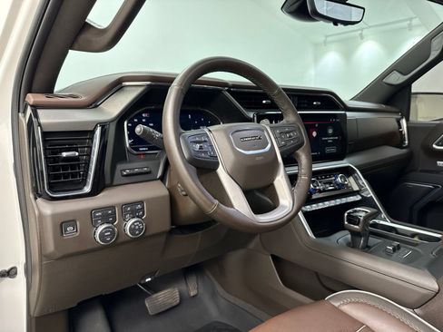 Used 2024 GMC Sierra 1500 Denali w/ Denali Reserve Package AWD/4WD image 19