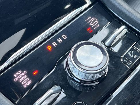 Used 2024 Jeep Grand Cherokee Summit image 23