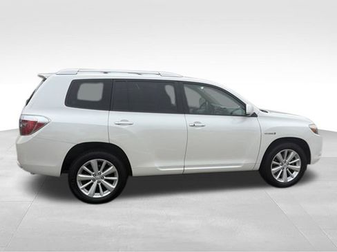 Used 2010 Toyota Highlander Limited AWD/4WD image 35