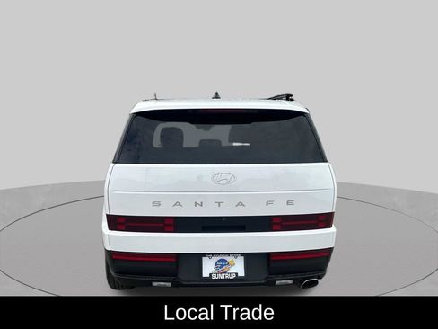Used 2024 Hyundai Santa Fe SEL FWD image 4
