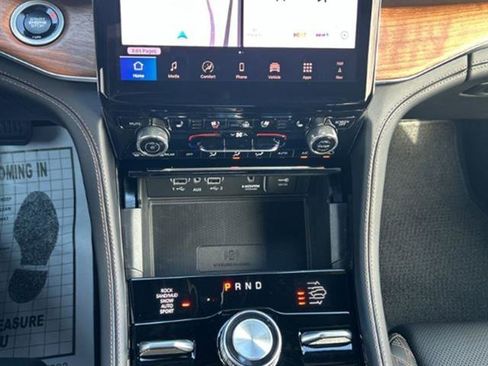 New 2025 Jeep Grand Cherokee Summit image 17