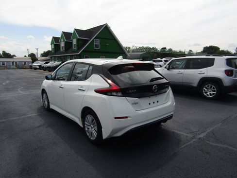 Used 2022 Nissan Leaf S FWD image 5
