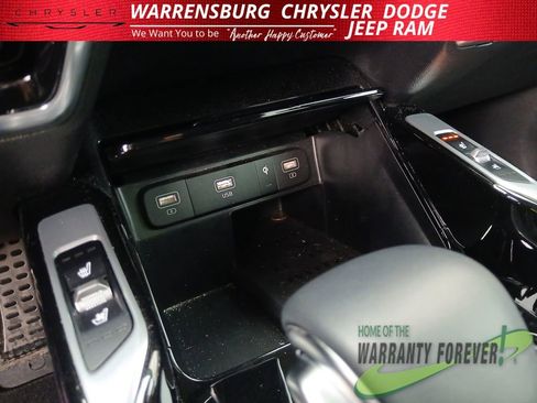 Used 2023 Kia Sorento SX Prestige AWD/4WD image 22