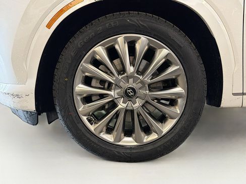 Used 2020 Hyundai Palisade Limited image 11