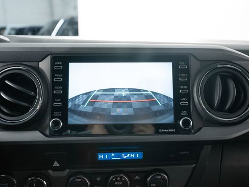 Used 2023 Toyota Tacoma TRD Off-Road image 36