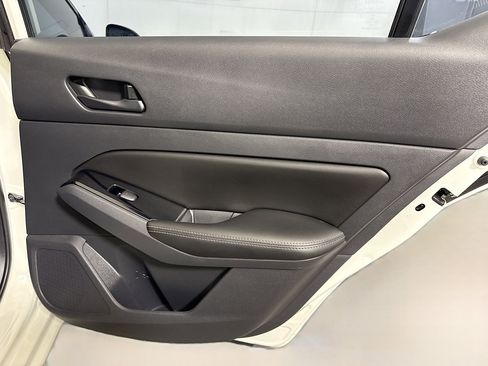 Used 2023 Nissan Altima 2.5 SV image 28