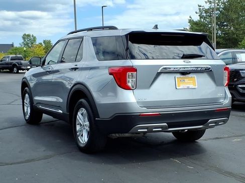 Certified 2023 Ford Explorer XLT w/ Equipment Group 202A AWD/4WD image 6
