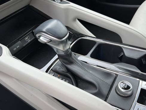 Used 2020 Kia Telluride S FWD image 30