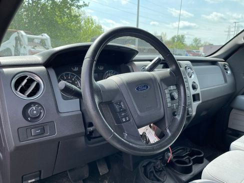 Used 2011 Ford F150 XLT w/ XLT Convenience Pkg AWD/4WD image 13