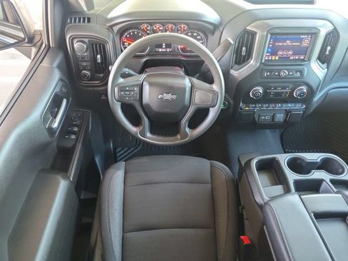 Certified 2024 Chevrolet Silverado 1500 Custom Trail Boss w/ LPO, Dark Essentials Package AWD/4WD image 7