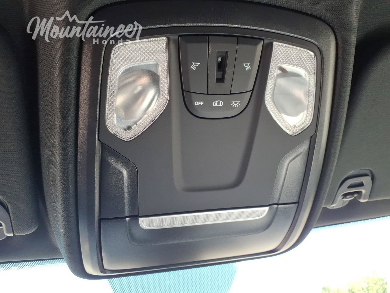 Used 2023 RAM 1500 Big Horn AWD/4WD image 42