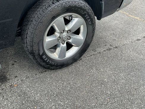 Used 2014 RAM 1500 Big Horn image 14