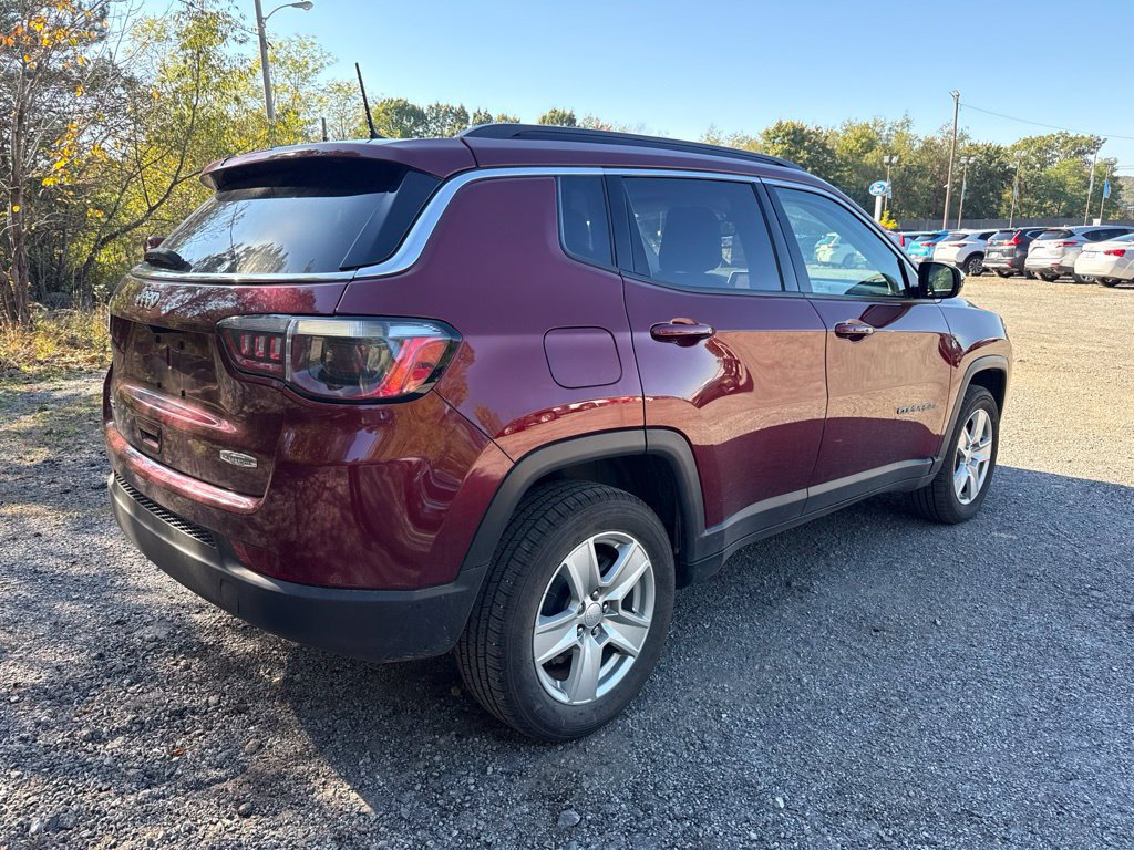 Used 2022 Jeep Compass Latitude AWD/4WD image 6