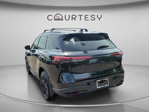 Certified 2026 INFINITI QX60 Sport w/ Dark Cargo Package AWD/4WD image 2