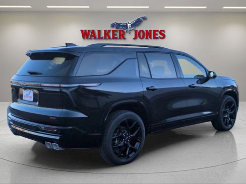New 2026 Chevrolet Traverse RS image 3