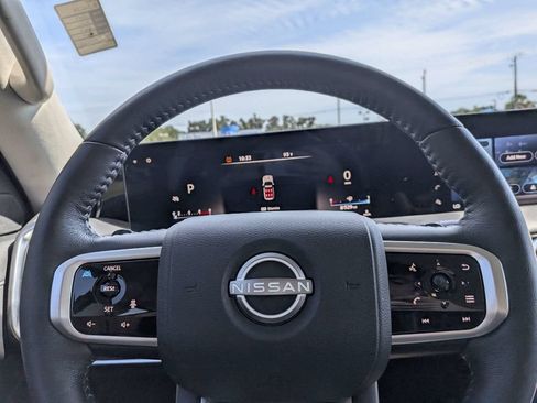Used 2025 Nissan Armada SV RWD image 21
