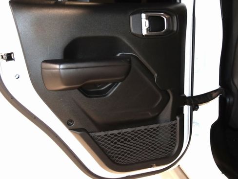 Used 2021 Jeep Wrangler Unlimited Rubicon image 49