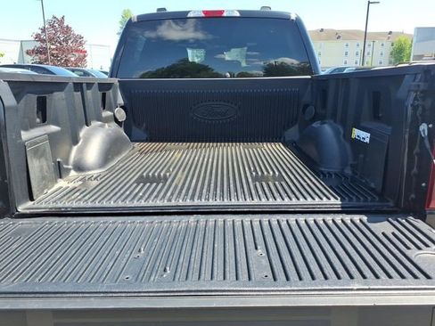 Used 2024 Ford F150 XLT w/ XLT Black Appearance Package AWD/4WD image 10