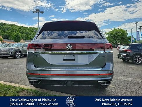 Certified 2024 Volkswagen Atlas SEL Premium R-Line AWD/4WD image 29