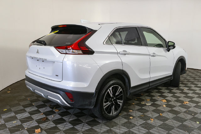 Used 2024 Mitsubishi Eclipse Cross AWD image 12