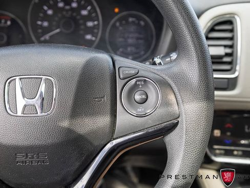 Used 2018 Honda HR-V EX image 24