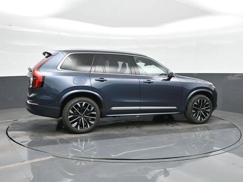 New 2026 Volvo XC90 B6 Plus image 4